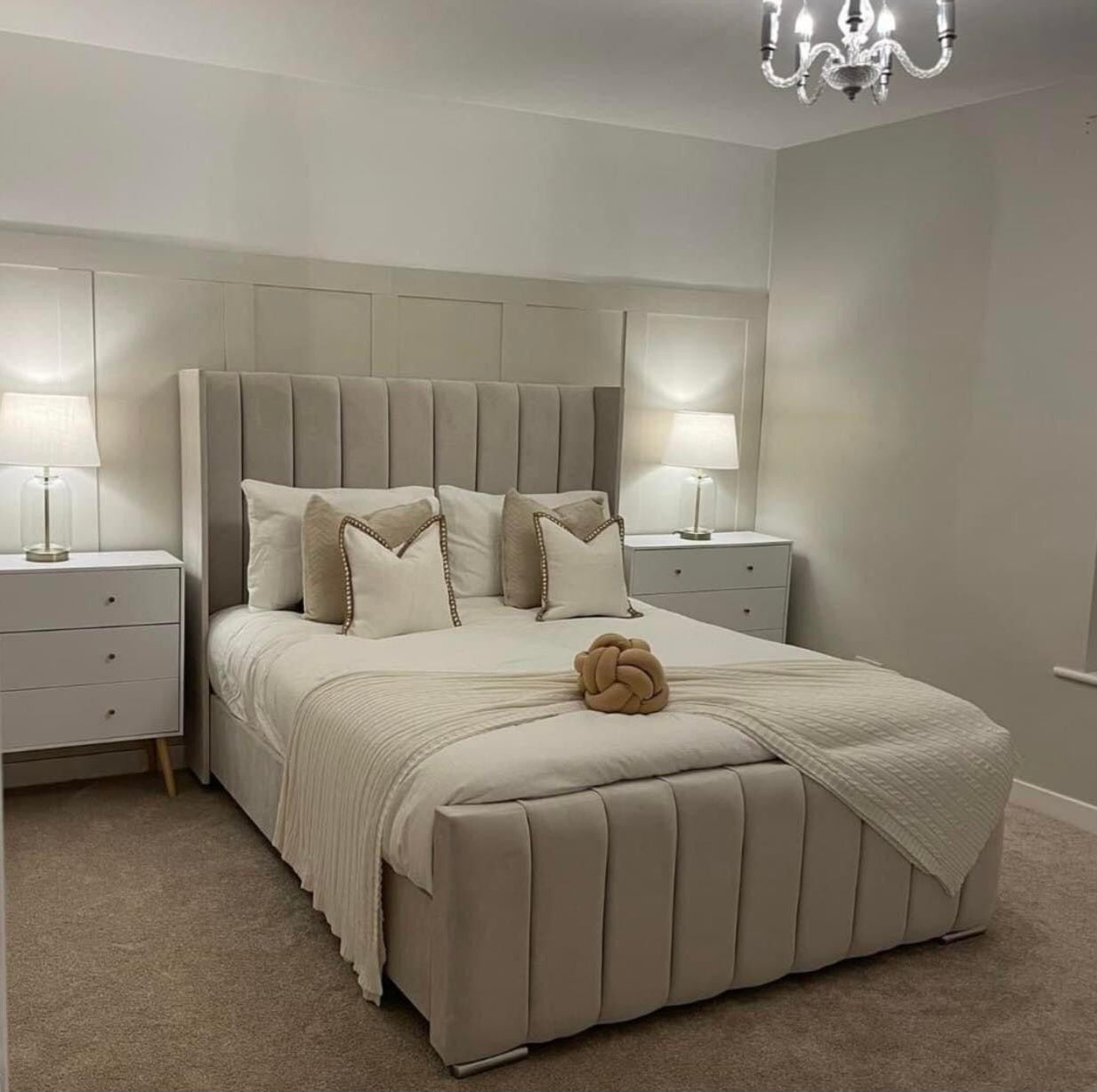 Wing Stripe Royal Bed