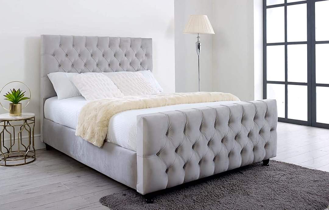 Chesterfield Bed
