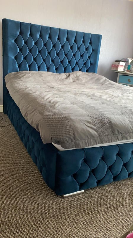 Wing Quilt Bed